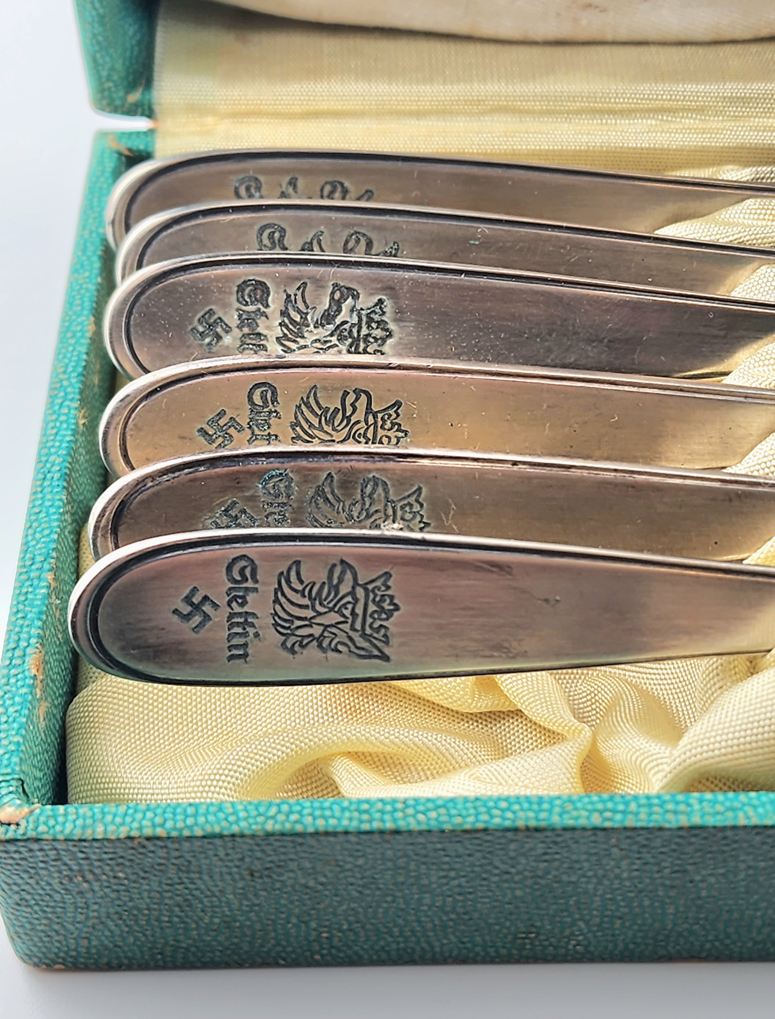 Cutlery and Tableware